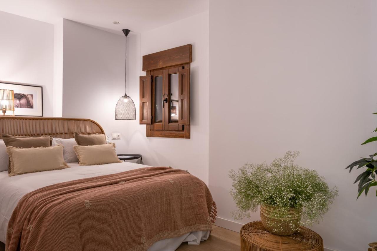 Suites Jardines De La Alhambra Гранада Экстерьер фото